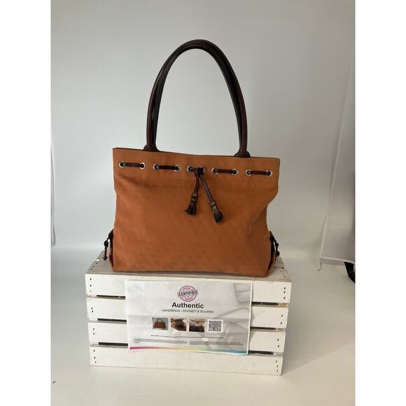 DOONEY & BOURKE VINTAGE LARGE CANVAS SIGNATURE SHOULDER BAG - Picture 2 of 16